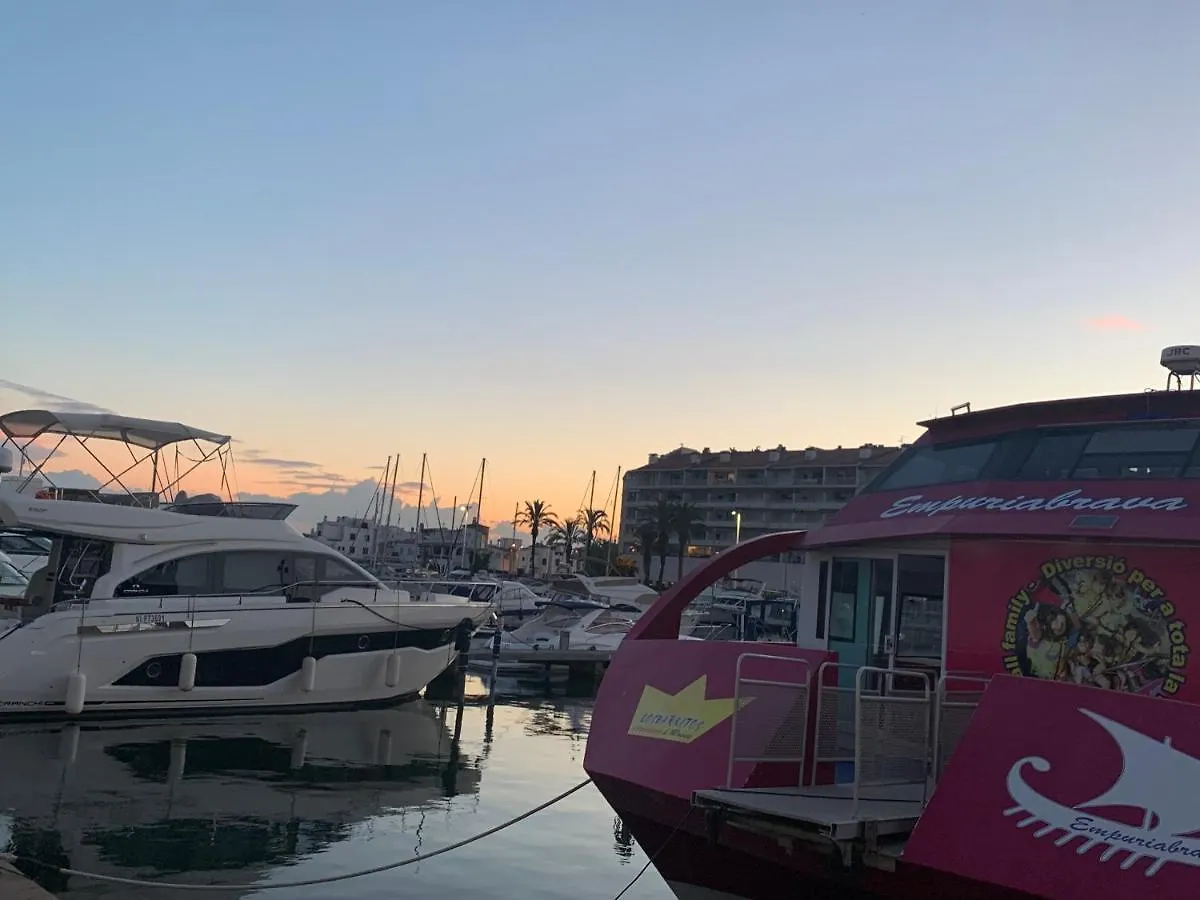 Santo Cinco Διαμέρισμα Empuriabrava